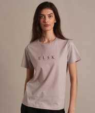Load image into Gallery viewer, ELSK Pure Tee Dusty Purple