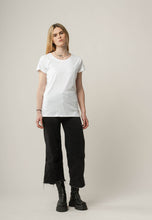 Load image into Gallery viewer, MELAWEAR Essential Tee White
